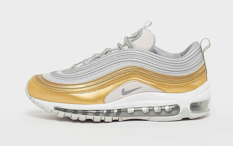 Gold Sneakers Nike